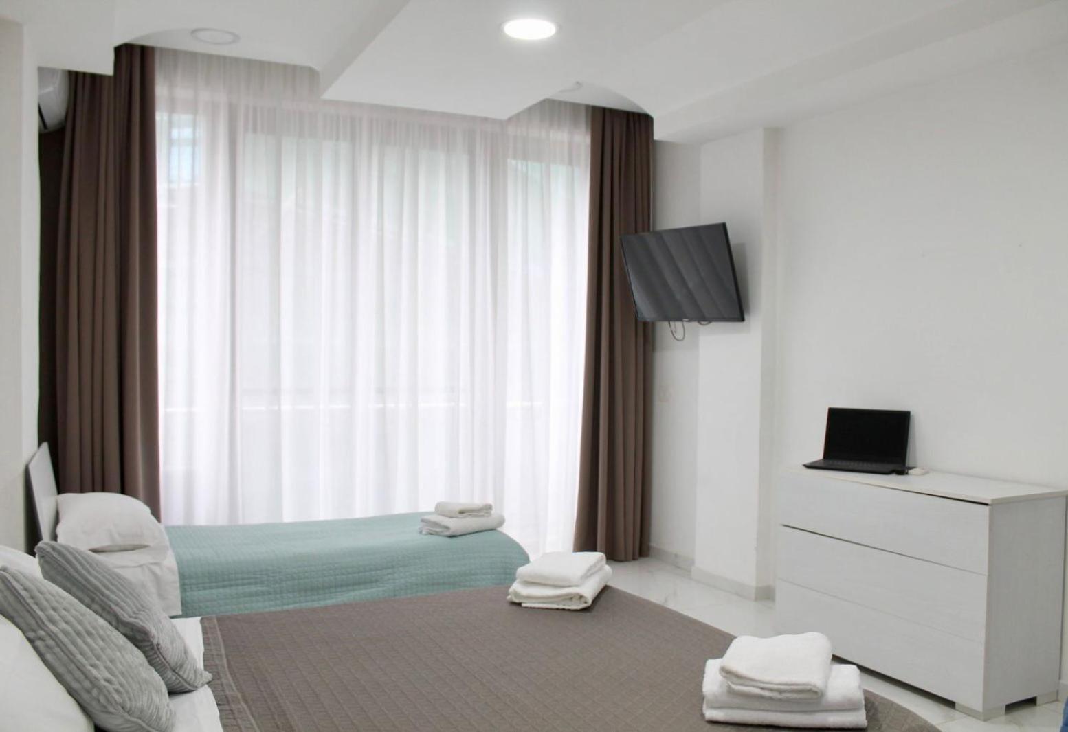 B&B Central Rooms 137 Napoli Eksteriør billede