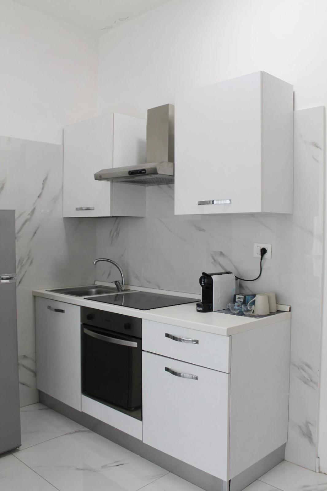 B&B Central Rooms 137 Napoli Eksteriør billede